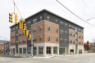 754 Leonard St NW, Grand Rapids, MI 49504