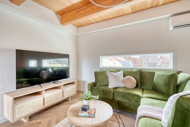 5018 NE 26th Ave unit ID1309862P, Portland, OR 97211 - photo 3