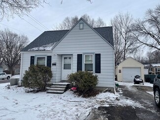 1103 Highland Ave, Mankato, MN 56001