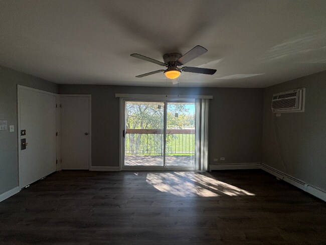 4542 Heartland Dr unit E, Richton Park, IL 60471 - photo 4