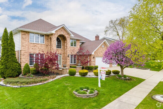 Homes in Grasslands are mostly large, single-family houses with modern amenities, large yards and attached garages.