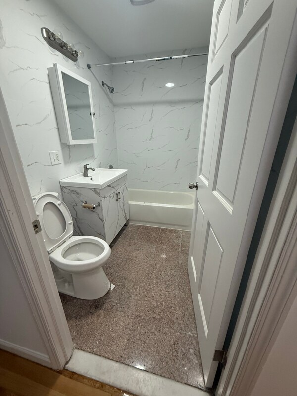 99-14 43rd Ave, Queens, NY 11368 - photo 3