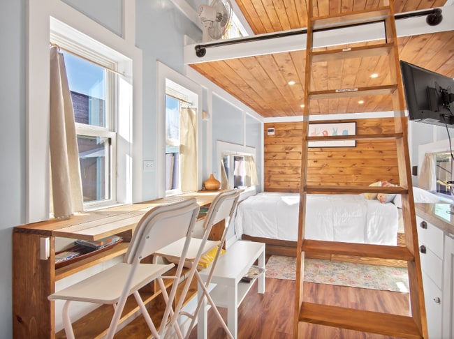 7917 Roswell St, Houston, TX 77022 - photo 4