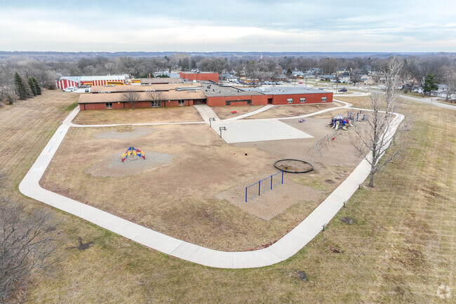 Adel Elementary School serves students in grades Kindergarten and 1st Grade.