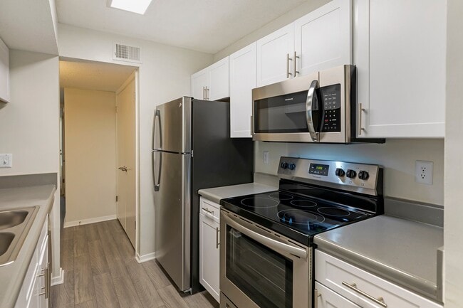 Southaven Pointe Apartments, Southaven, MS 38671 - photo 2