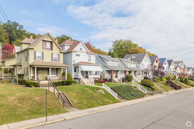 Craftsman, Foursquare and Cape Cod homes are common styles in Beaver.