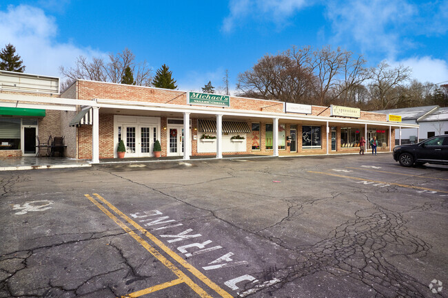 Speedy's Plaza offers an eclectic range of shopping options.