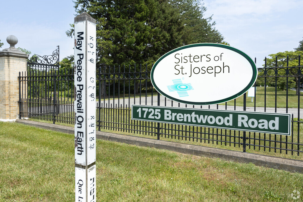 MDQ Academy is on the grounds of the Sisters of St Joseph Ministery in Brentwood, NY.