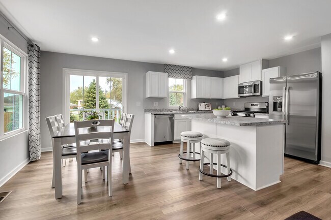 437 Quarry Creek Dr unit 36142100, Amherst, OH 44001 - photo 5