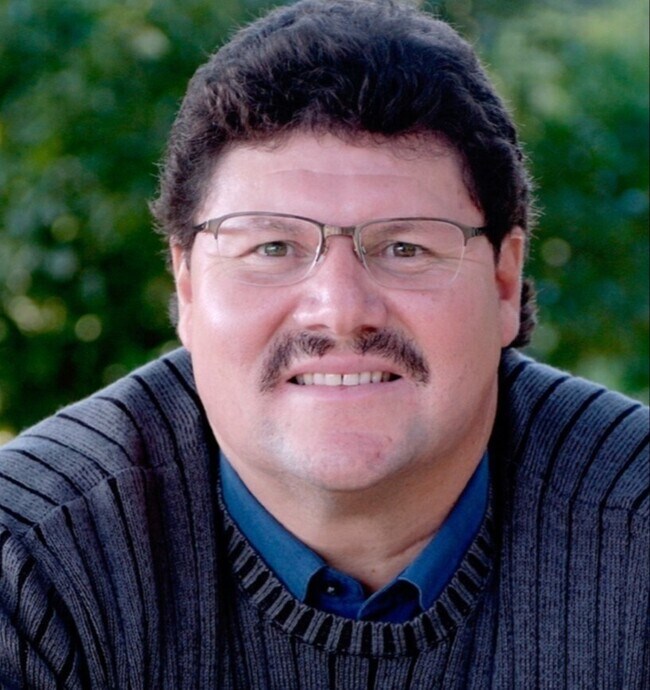 Edward Ugarte