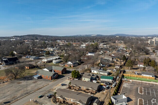 West Huntsville is located in the heart of Alabama's largest city, Huntsville.
