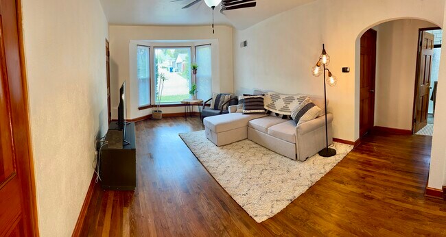 6525 W Center St unit 1, Milwaukee, WI 53210 - photo 3