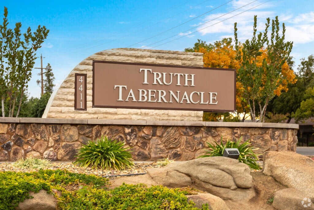 The Truth Tabernacle Christian School is a private school in Fresno.