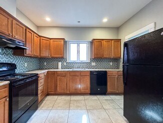37 Lowden Ave Unit 1, Somerville, MA 02144