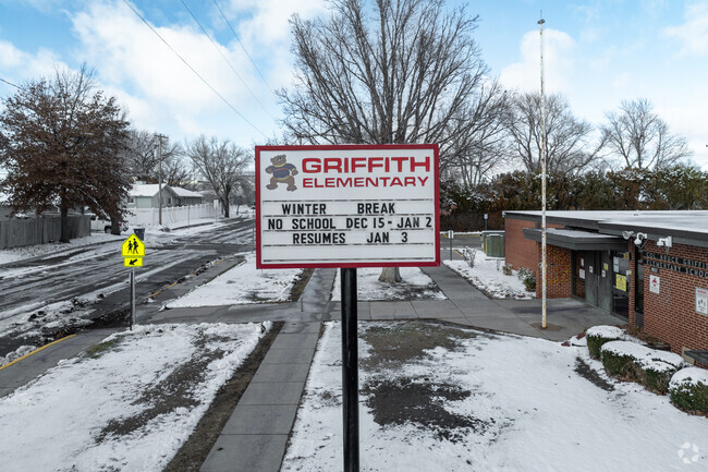 Griffith Elementary School has a sign near the main road.