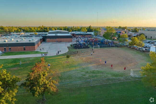 Orvis Risner Elementary School has several amenities for students to utilize.