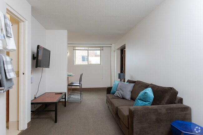 Towers on State, Madison, WI 53703 - photo 3