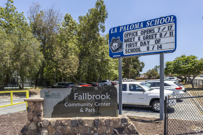 The La Paloma Elementary School in Fallbrook is located near the community center.