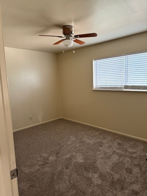 100 Park Ln unit 12, Kerrville, TX 78028 - photo 6