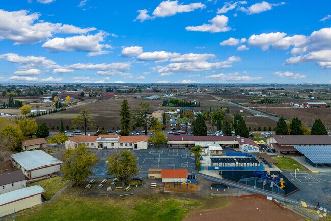 Knightsen Elementary School campus.