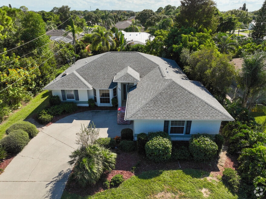 126 Day Dr, Sebastian, FL 32958 - photo 2