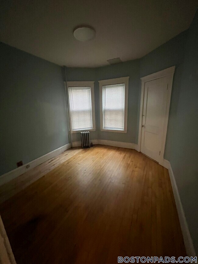 154 Magazine St unit 1, Cambridge, MA 02139 - photo 7