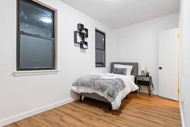 525 Alpine Ave, Pittsburgh, PA 15212 - photo 7