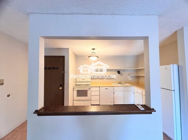 1831 Fuller Rd, West Des Moines, IA 50265 - photo 6