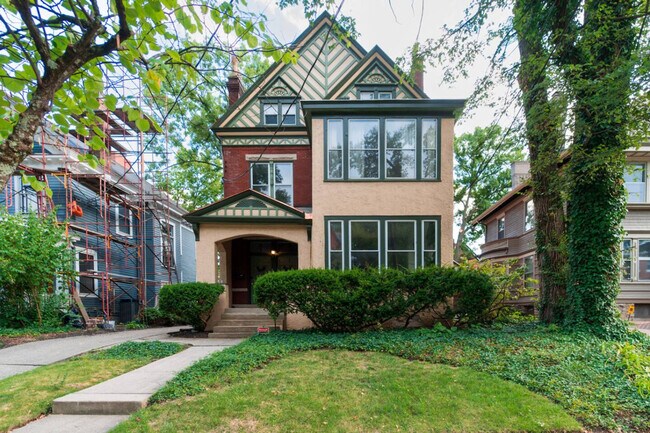 351 Thrall St unit ID1234535P, Cincinnati, OH 45220 - photo 6