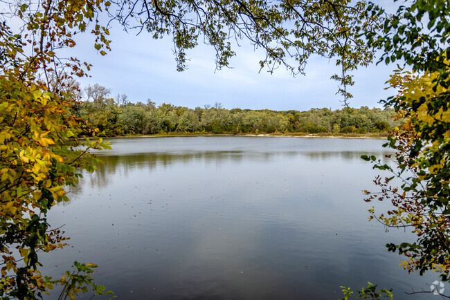Lincolnshire offers serenity through natural beauty in its surroundings.