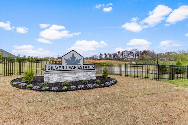 Silver Leaf Estates-Monument.jpg