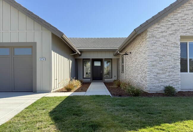 5214 Turnberry Dr, Lincoln, CA 95648 - photo 4