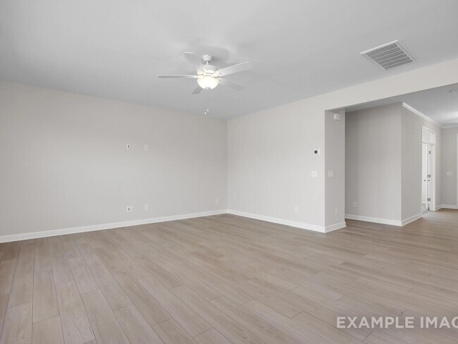 12136 Holly Springs New Hill Rd unit 38506288, Apex, NC 27539 - photo 4