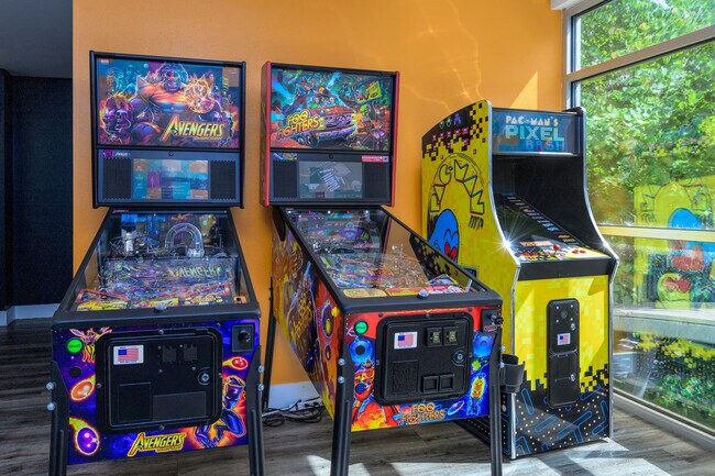 The Arcade, Eugene, OR 97401 - photo 5