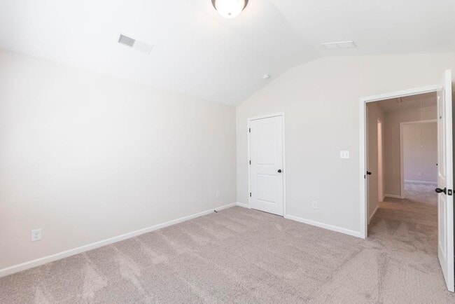 306 Waldrop Loop 22.jpg