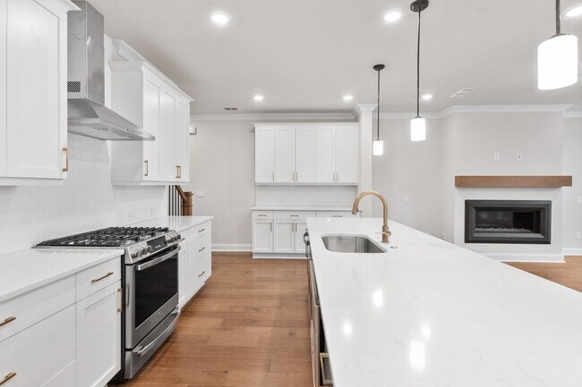 5555 State Bridge Rd unit 36502690, Alpharetta, GA 30022 - photo 2