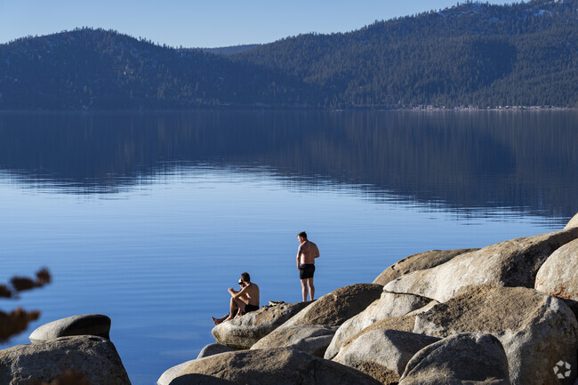 Montreux is just a short drive from the pristine shore lines of Lake Tahoe.