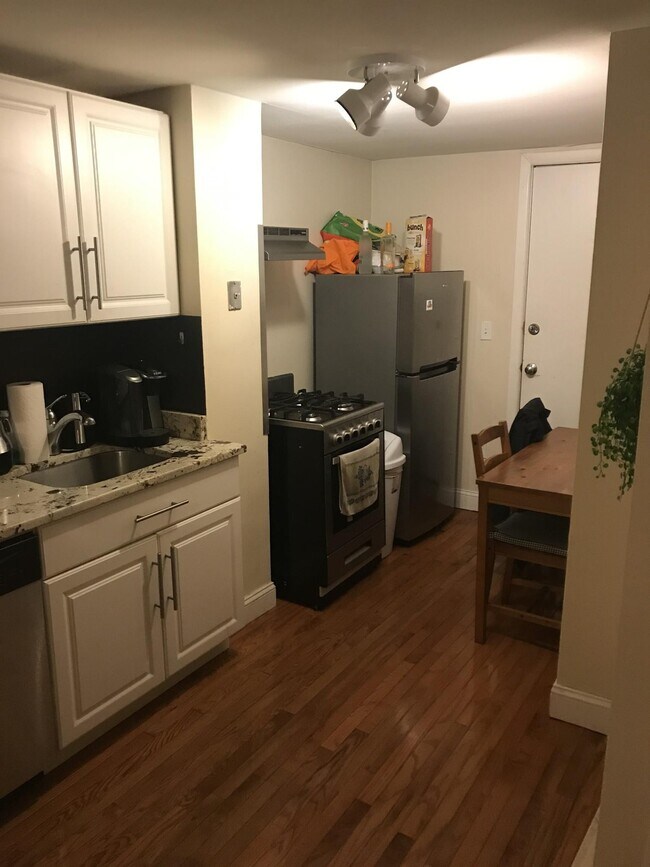 238 Everett St Unit 1, Boston, MA 02128