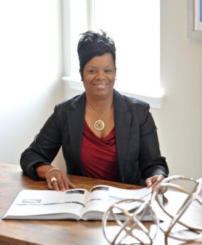 Dionne Lowe