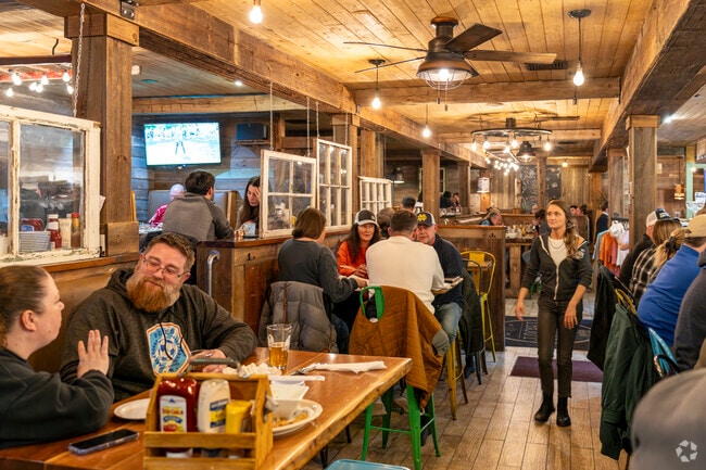 Chubby Trout in Simonton Lake has many different fish options for dinner.