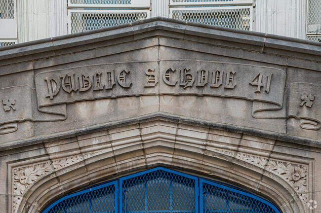P.S. 41 - Crocheron is a great school choice in Bayside.