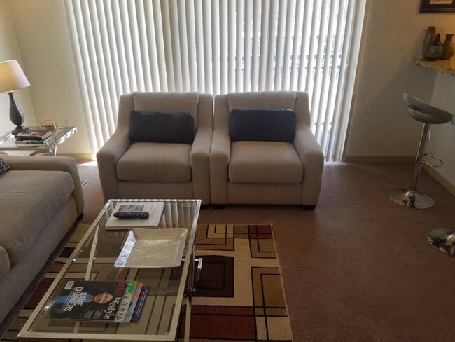 N72W13536 Lund Ln unit ID1073576P, Menomonee Falls, WI 53051 - photo 4