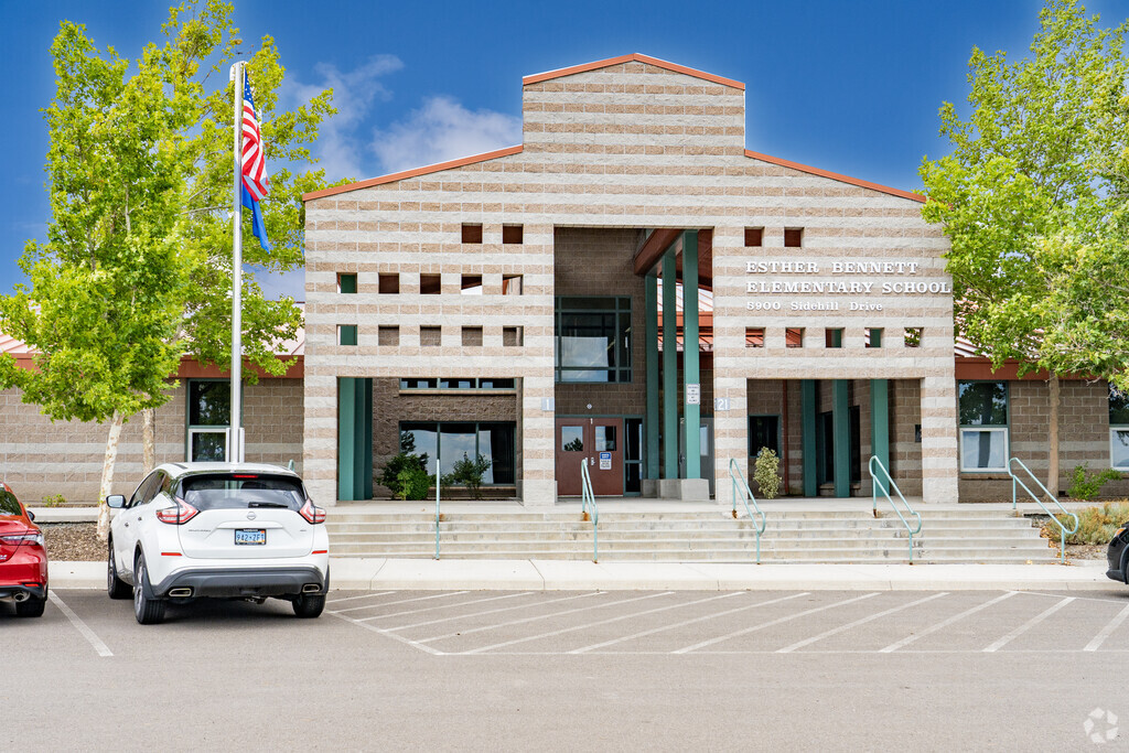 The front entrance to Ester Bennett Elementary School in Reno.