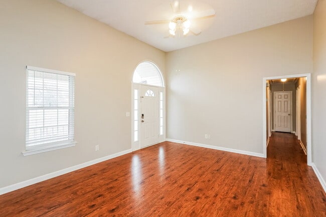 202 Zenith Ct, Smyrna, TN 37167 - photo 3