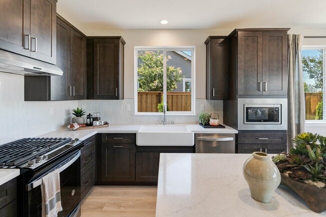 1342 Marceline Dr, Manteca, CA 95336 - photo 3