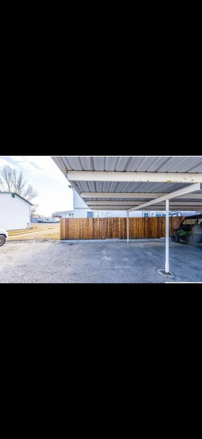 500 Monroe Ave unit 43, Green River, WY 82935 - photo 2