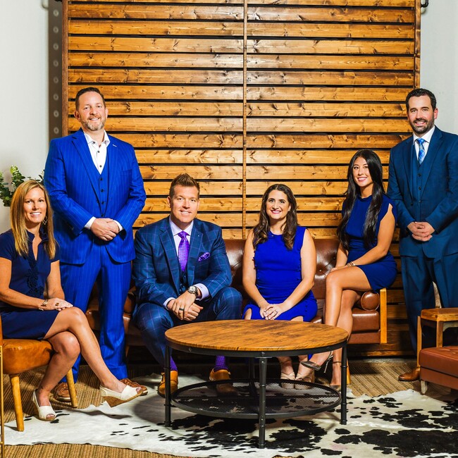 Agent Photo