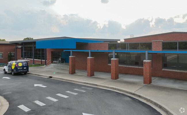 The student population of Madeline M Breckinridge Elementary School is 518.