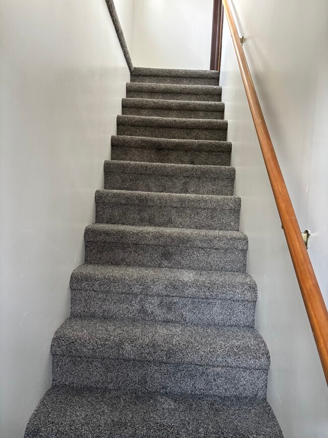 368 Warner Dr, Saylorsburg, PA 18353 - photo 6