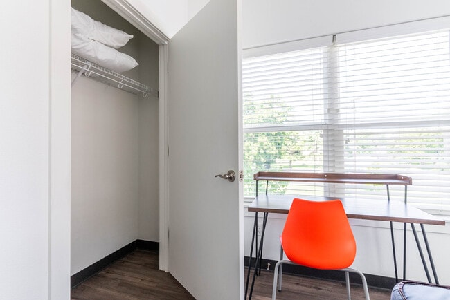 Bear Paw Commons, Springfield, MO 65806 - photo 7